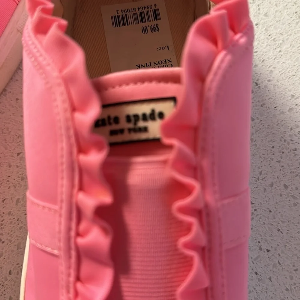 🍍 Kate Spade Women Casual Slip On Ruffled Sneakers Lance Neon Pink🍍7.5🍍I2